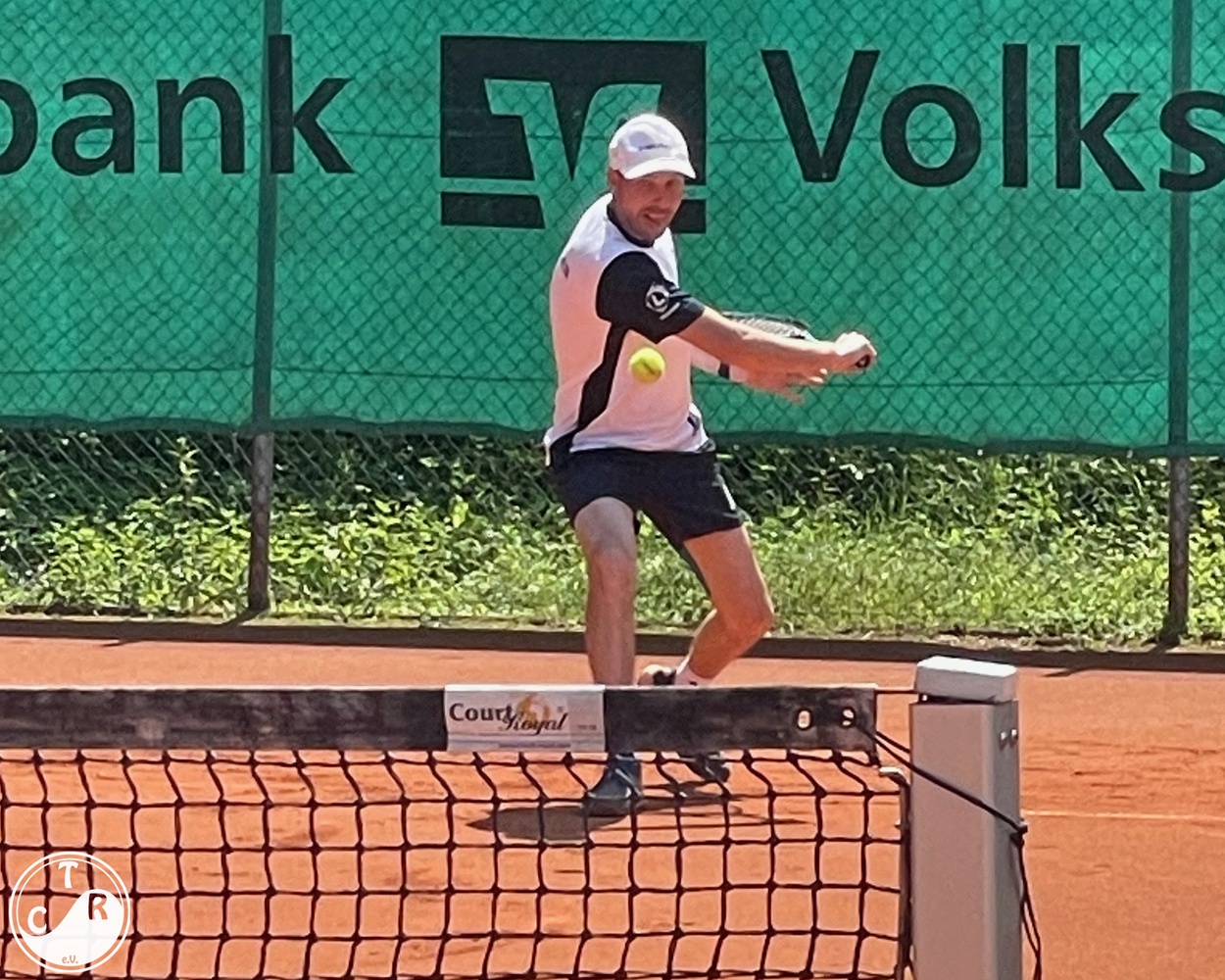 Herren 30 eins gegen TC Heppenheim Bild 1